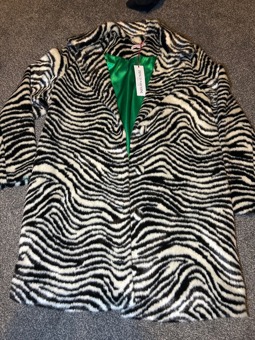 Frances Valentine Sedgwick zebra Faux
Fur car coat small brand new
